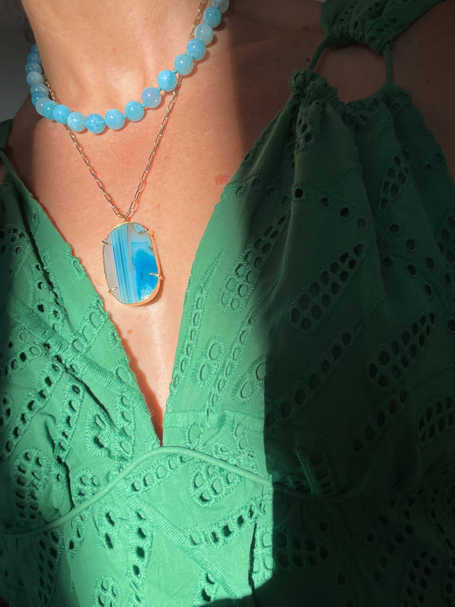 Boho Chic Agate Pendant Necklace
